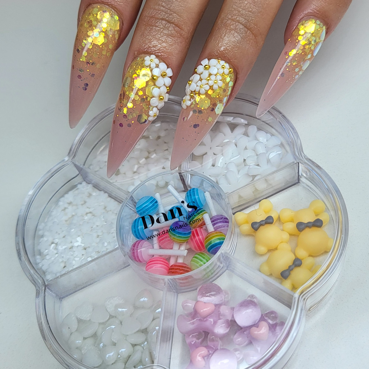 パーツアソート　to.nail.to様 Mix 3D Nails Accessories - Dan's Nails