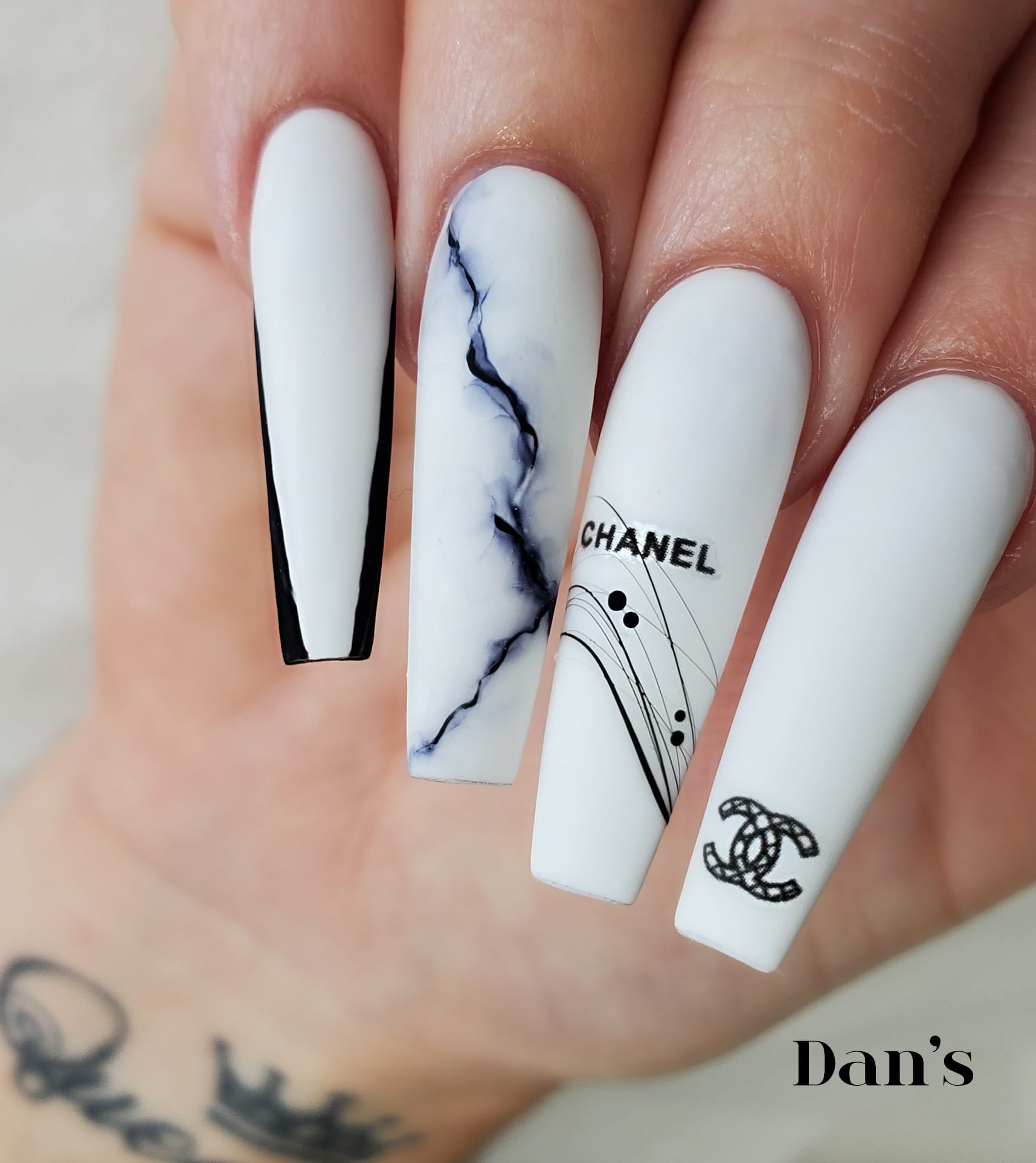 FLAT NAIL PAINT