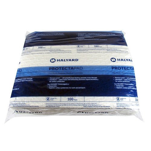 Halyard Protecta Pad Small 28.5cm x 21.5cm Medical Bib pack of 800 absorbent pads.