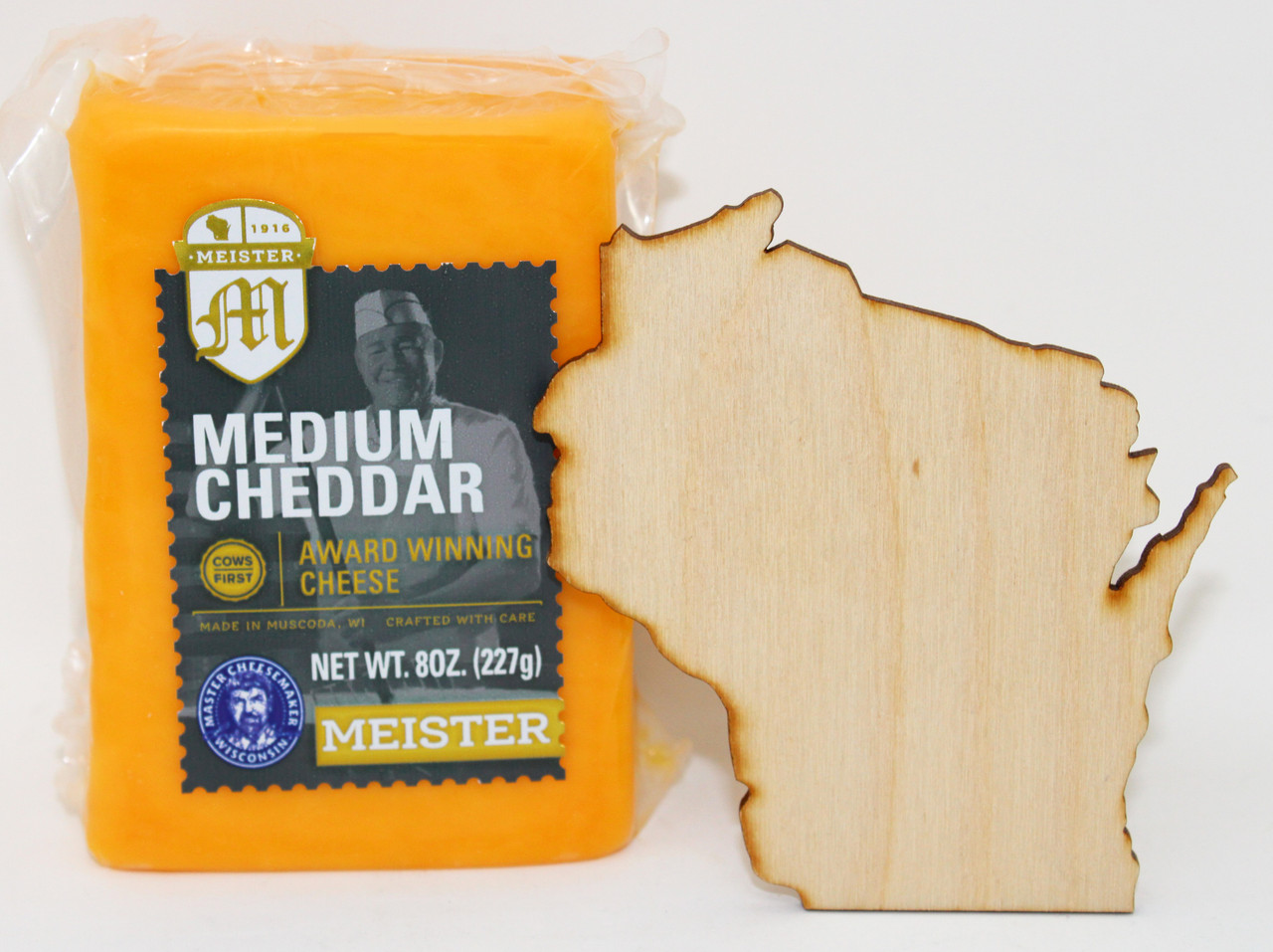Medium Cheddar Meister Cheese