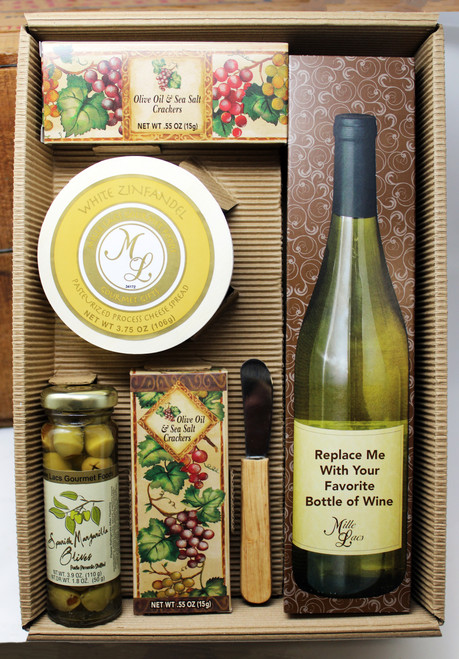 ML7008 Mille Lacs From The Cellar White Zinfandel Gift
*  Mille Lacs White Zinfandel Cheddar Cheese Spread  |  3.75 oz
*  Mille Lacs Olive Oil & Sea Salt Crackers  |  1.10 oz 
* Mille Lacs Spanish Manzanilla Olives  |  2.0 oz 
* Stainless Steel Spreader Knife
* 6/case
Bottle Not Included