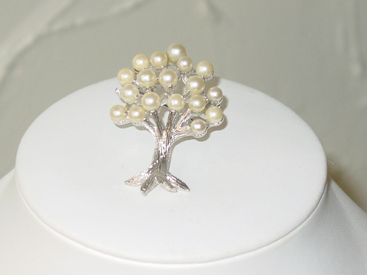 Freshwater Pearl Tree Brooch Cubic Zirconia Gold Plated NWT