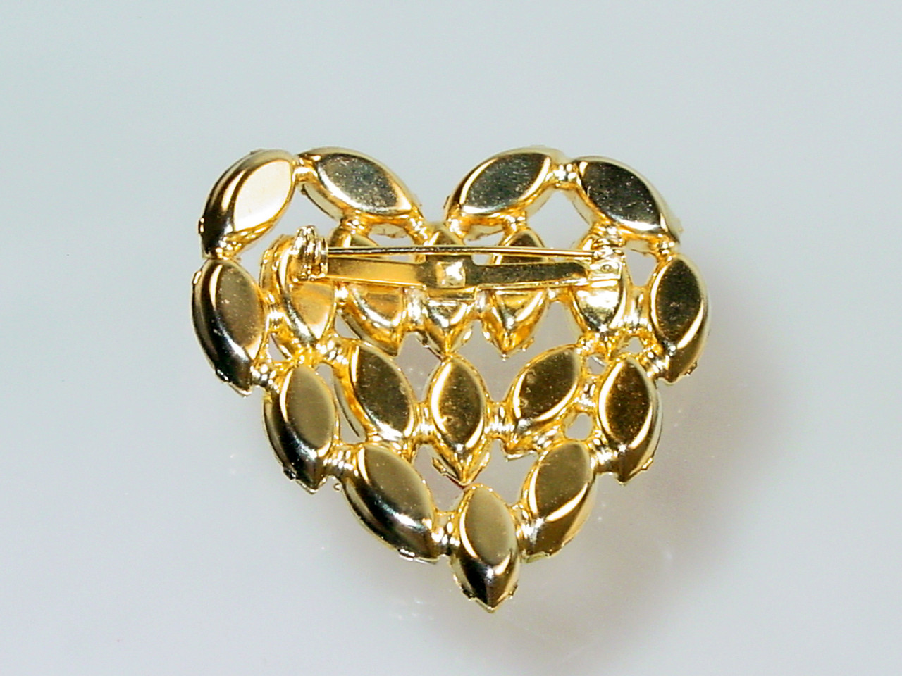 Back of open design heart pin