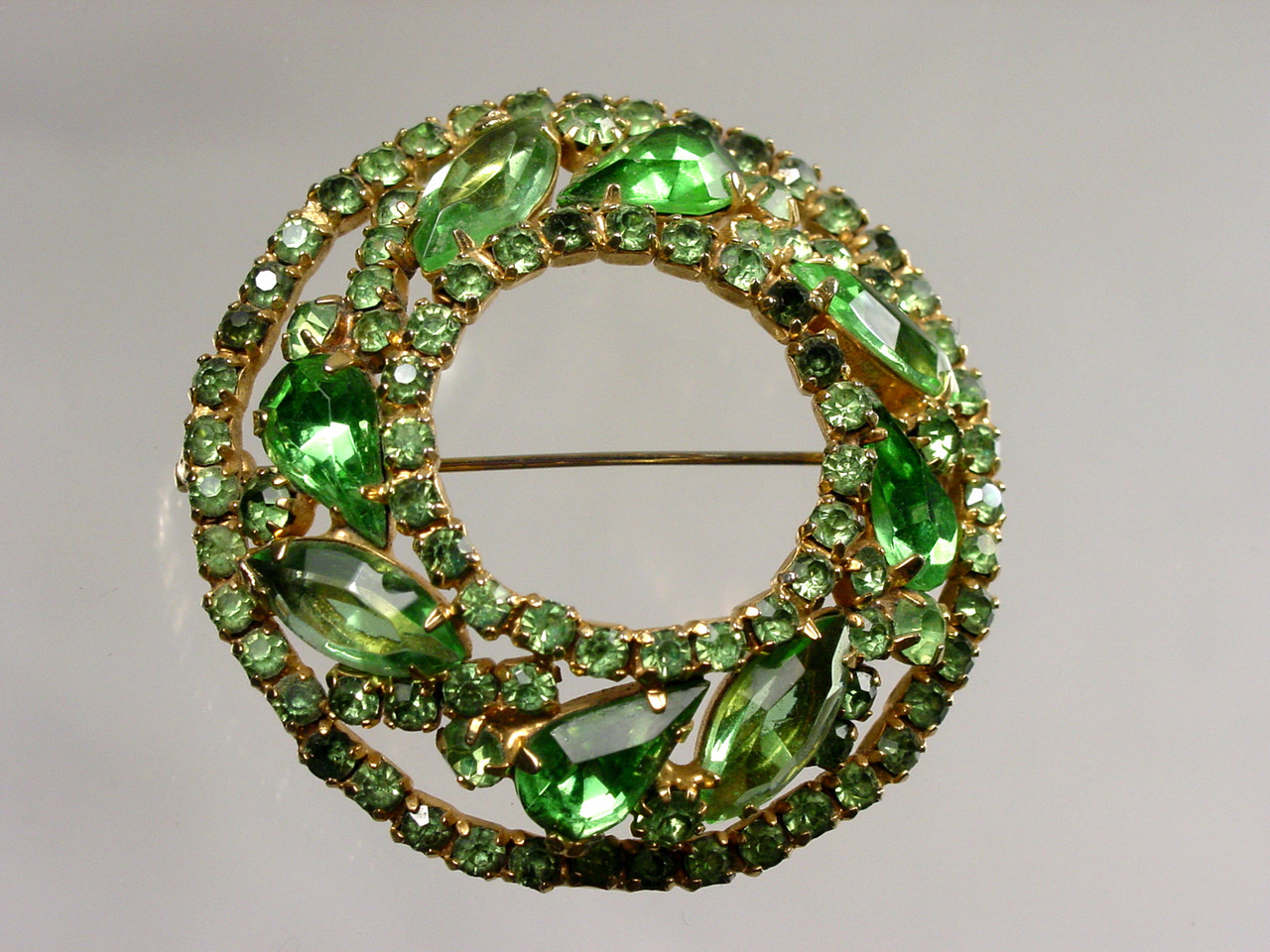 1960's Double Circle Green Rhinestone Brooch