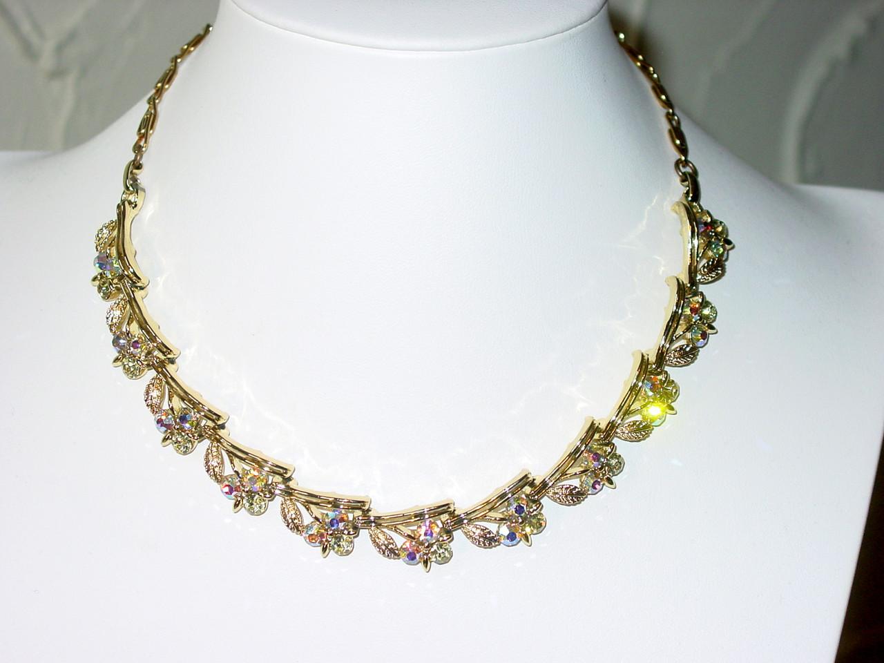 Yellow & AB Rhinestone Lisner Necklace