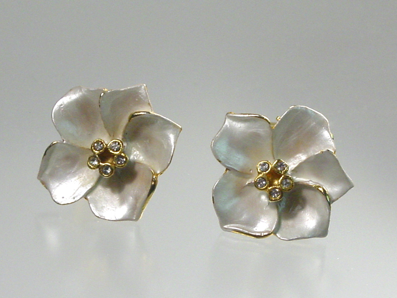 Vintage Forget-Me-Not Flower Earrings