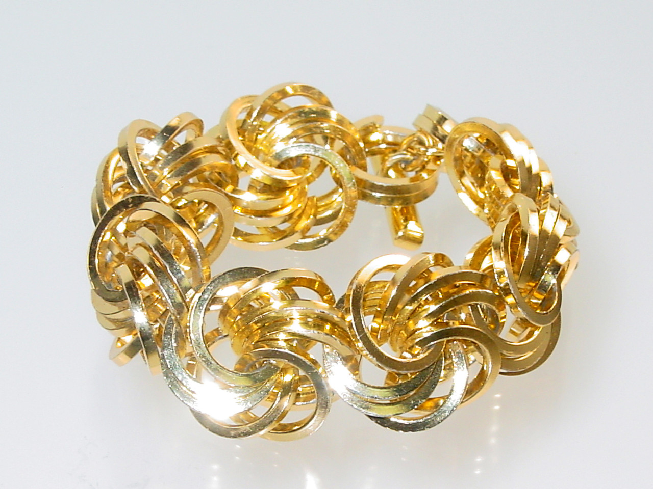 Mid Century Eloxal Chunky Circle Bracelet