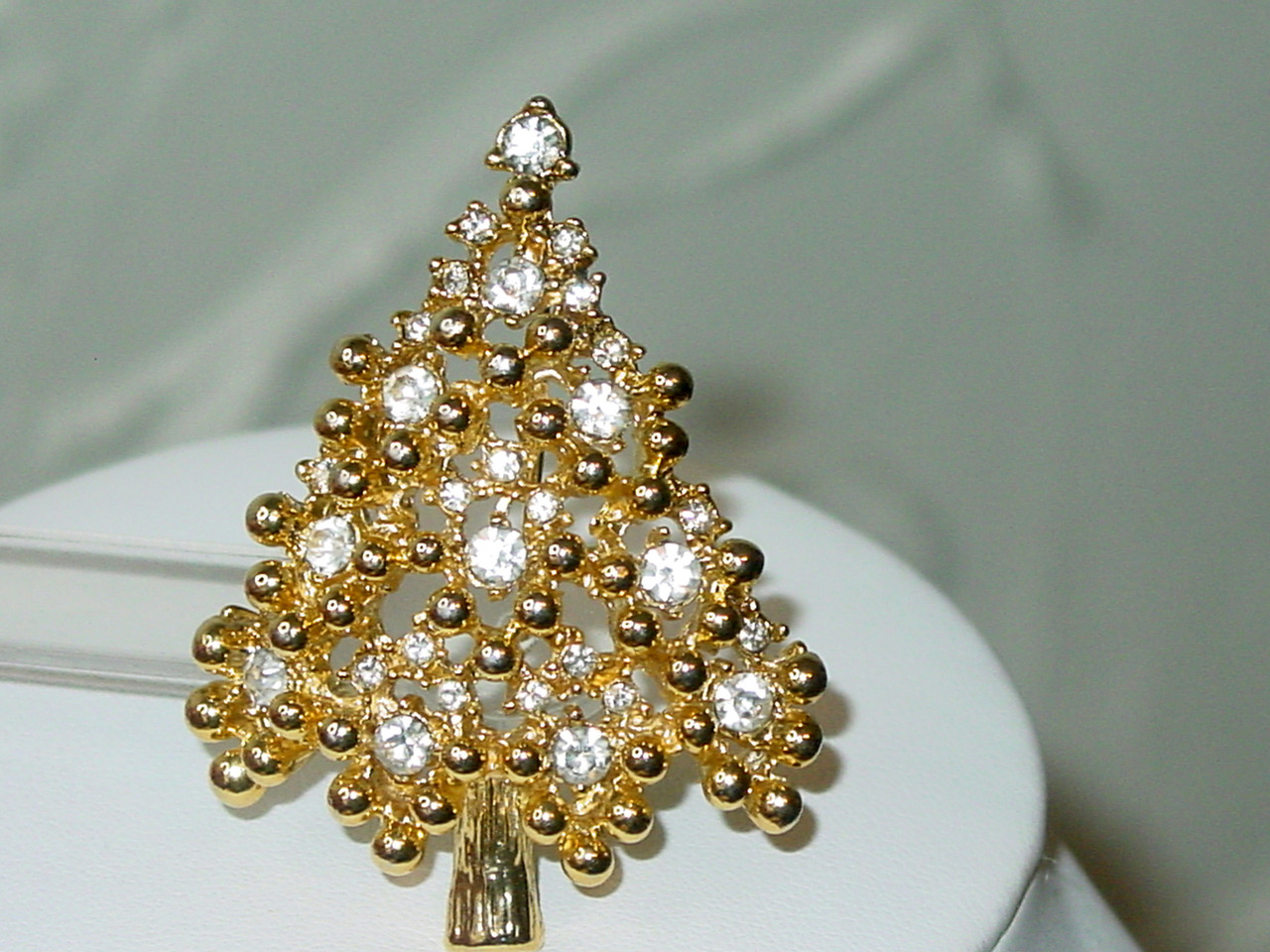 Eisenberg Rhinestone Christmas Tree Brooch