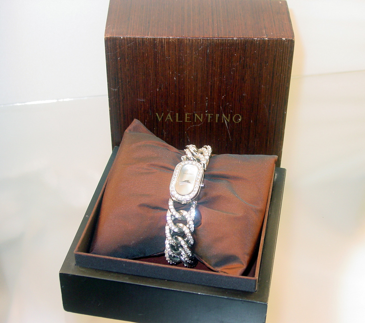 Valentino Garavani Curb Chain Swiss Watch