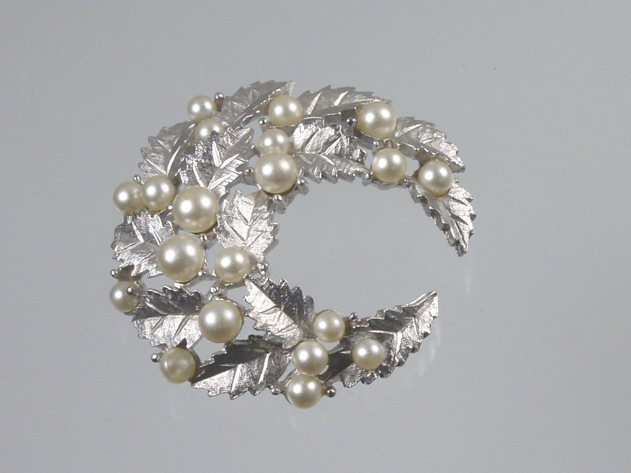 Crown Trifari Crescent Wreath Brooch