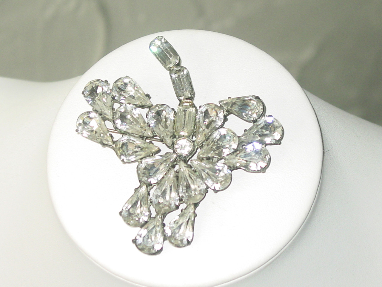 Retro Clover Baguettes Brooch