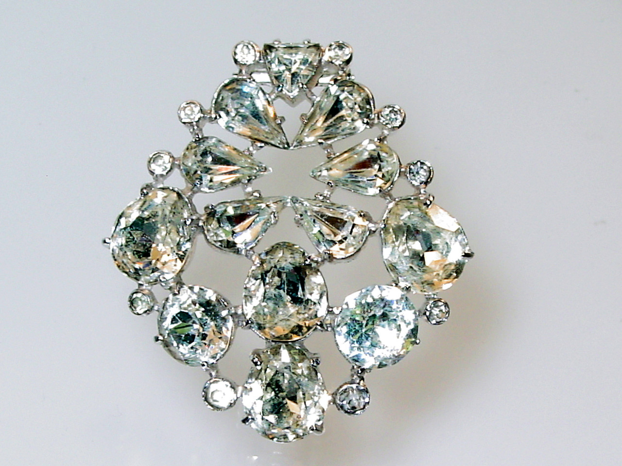 Eisenberg Double Prong Clip Brooch Eisenberg Double Prong Clip Brooch
