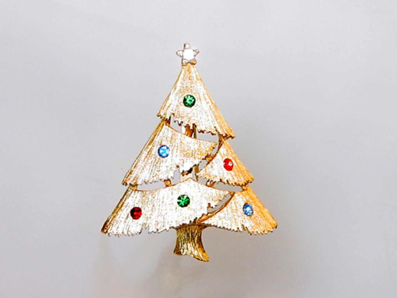 Vintage christmas clearance tree pins