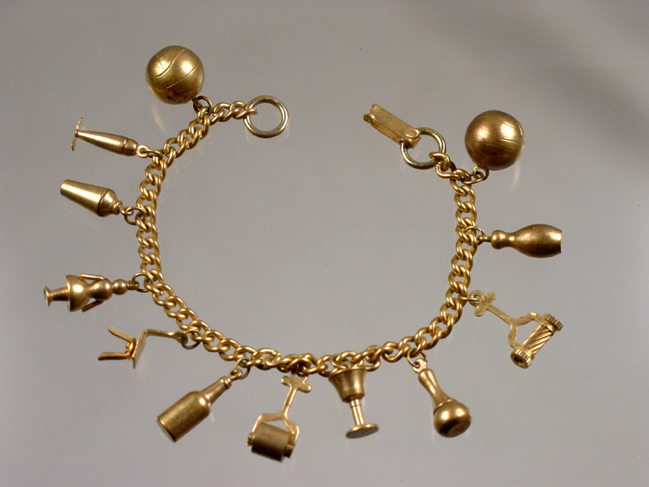 Fantastic Vintage Gold Charm Bracelet Yellow Gold