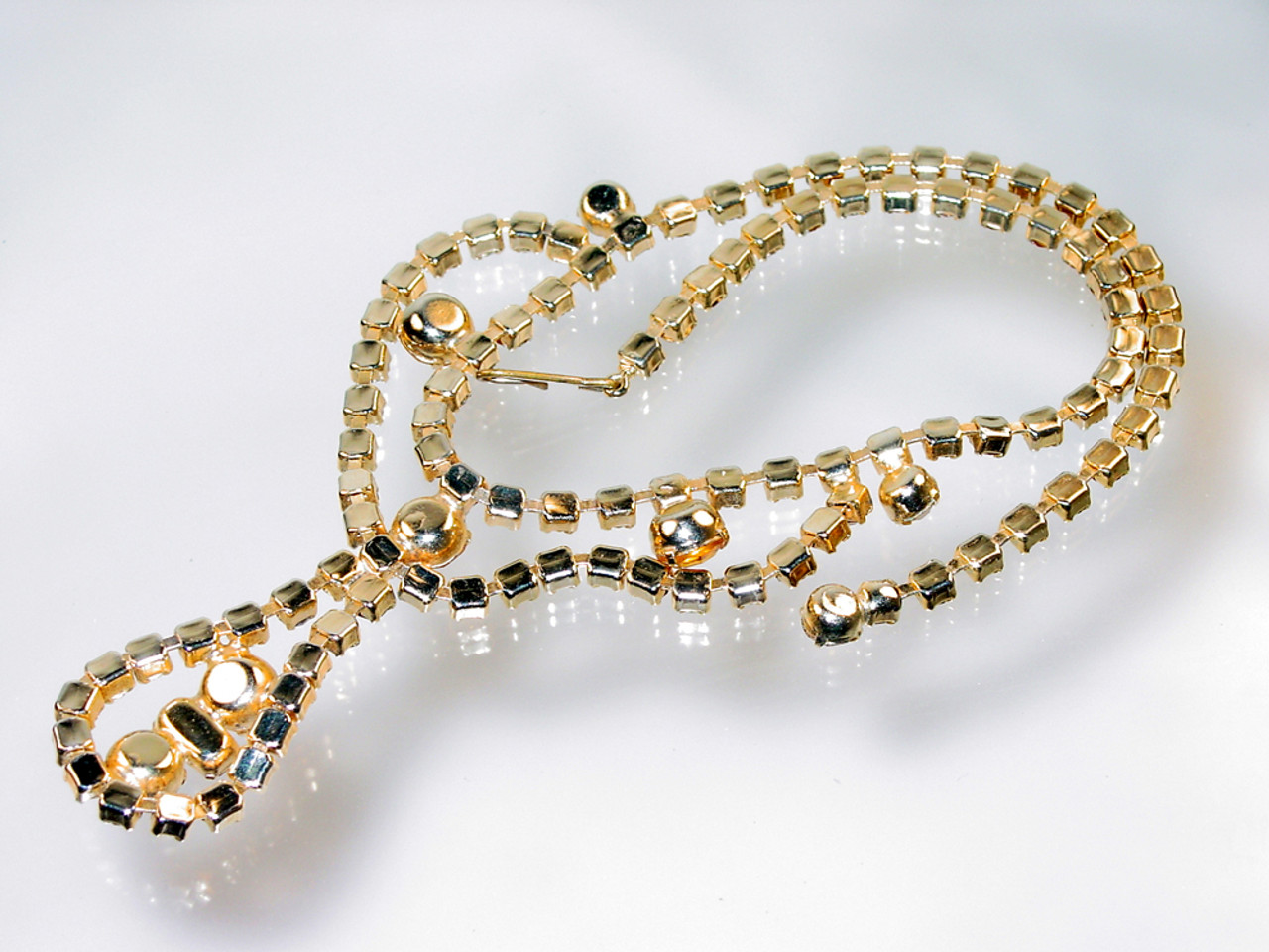 1960s Yellow Rhinestone Drop Necklace