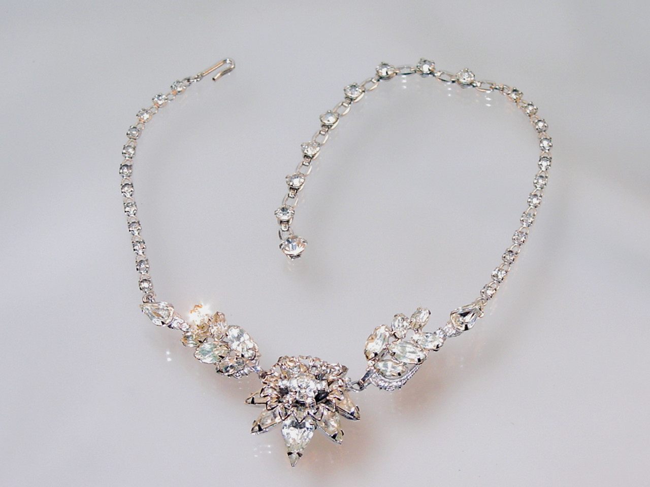 1950s Dimensional Rhinestone Necklace