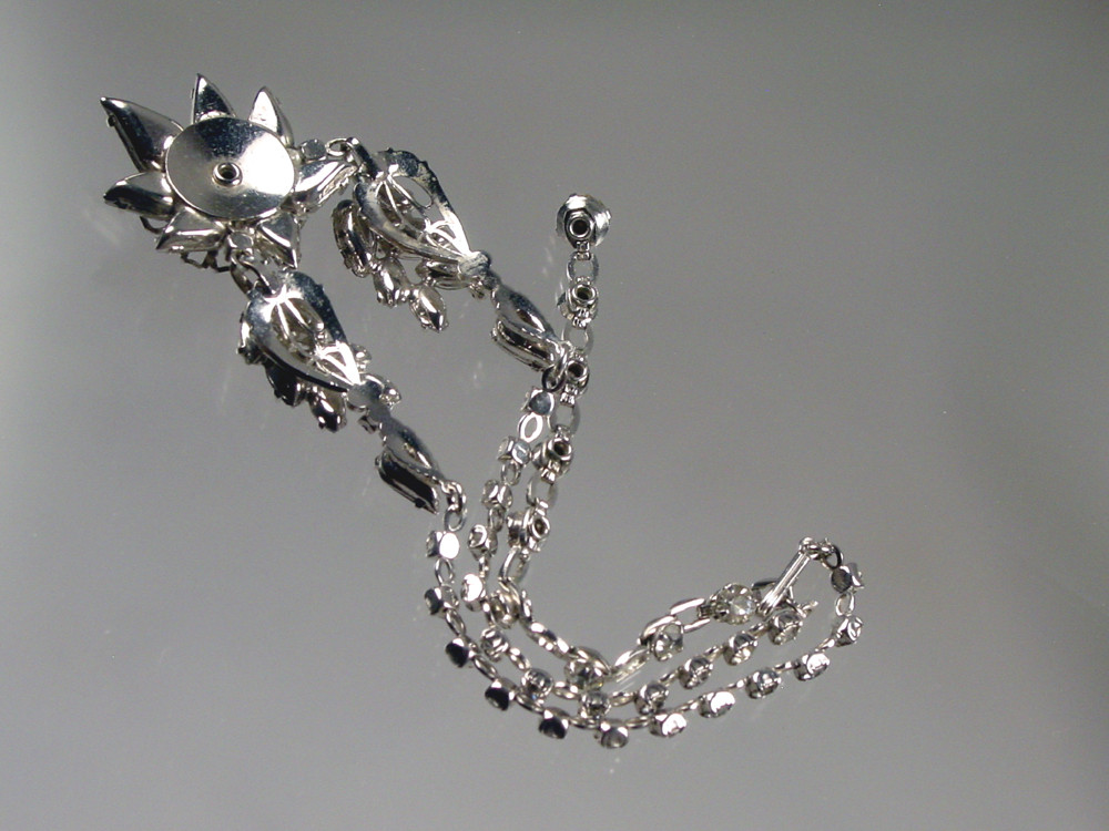 1950s Dimensional Rhinestone Necklace 1950s Dimensional Rhinestone Necklace