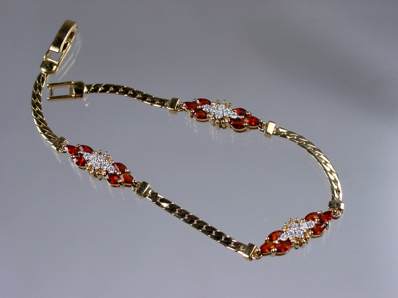 Magnificent Garnet Bracelets Bring The Best In You