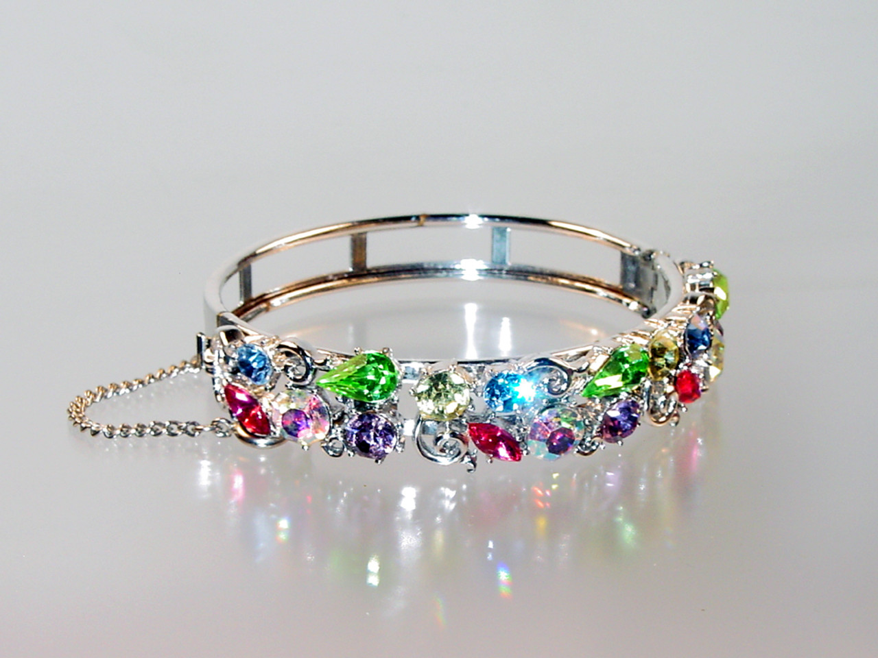 Lisner Pastel Rhinestones Hinged Bangle