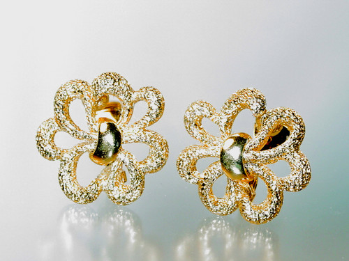 Monet Dimensional Floral Earrings Monet Dimensional Floral Earrings