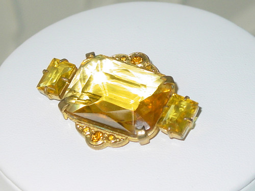 Antique CzechoSlovakia Brooch Antique CzechoSlovakia Brooch