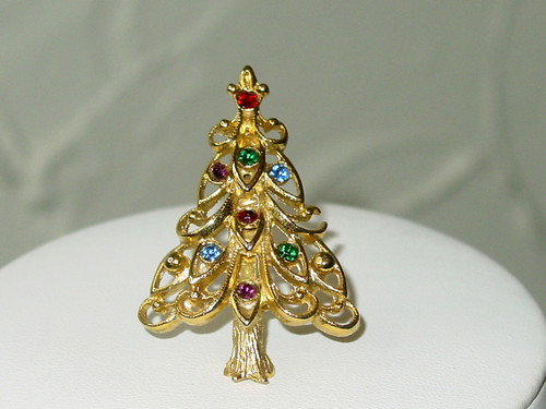Christmas Tree Brooch Fleur-de-Lis Red Rhinestone