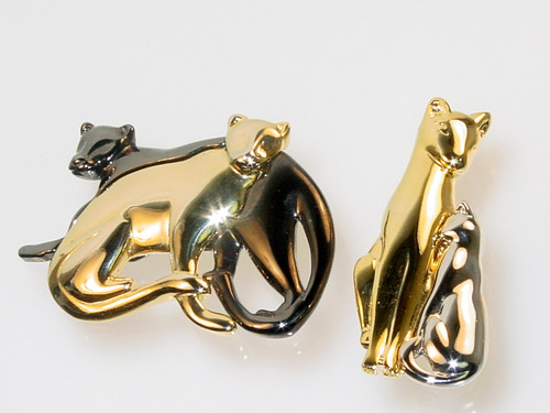 Big Cats & Mom with Kitten Brooch Pair 1990's