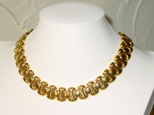 Trifari Golden Necklace Trifari Golden Necklace