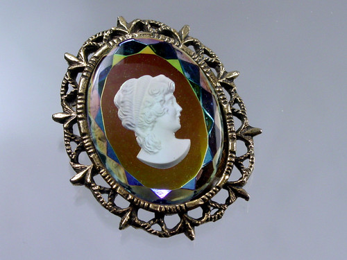 Iridescent Intaglio Glass Cameo Brooch Iridescent Intaglio Glass Cameo Brooch