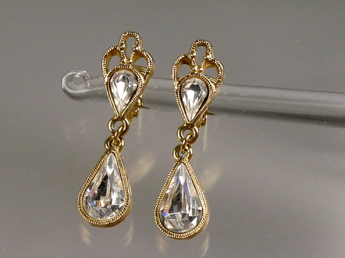 1928 Jewelry earrings