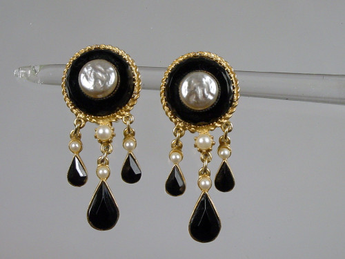 Baroque Pearl Dangle Earrings Baroque Pearl Dangle Earrings