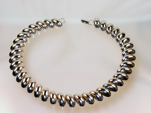 Vintage Glamorous Pearl Necklace by Napier | Shop THRILLING