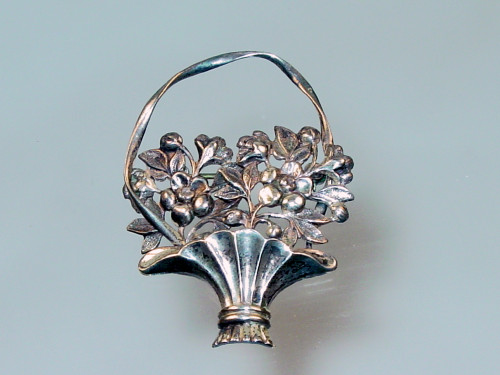 Beau Sterling Basket Flowers Pin