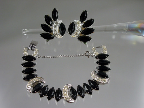 1960's Vienna Nights Crescent Moon Set Sarah Coventry 1960's Vienna Nights Crescent Moon Set Sarah Coventry