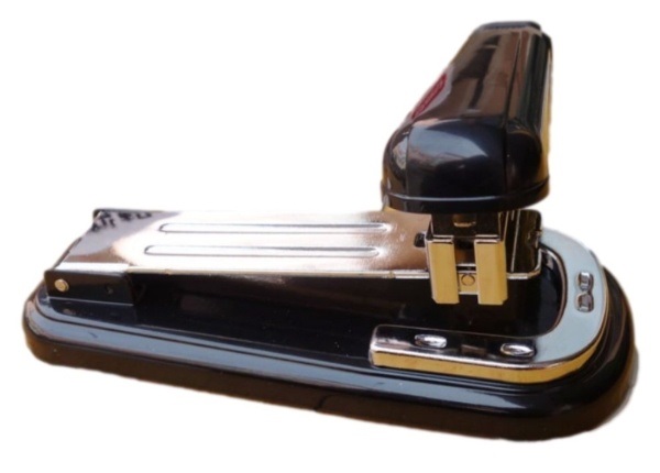 deli-0828-rotatable-stapler-25-sheets-capacity-d4v1.jpeg