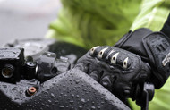 Tips on Buying Motorcycle Gloves