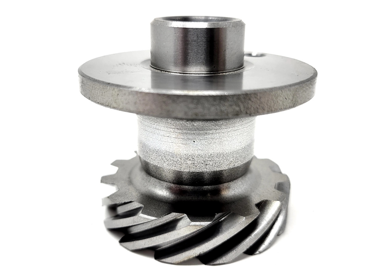 Distributor Gear- Toyota Land Cruiser 4.5L 1FZ OEM Distributor