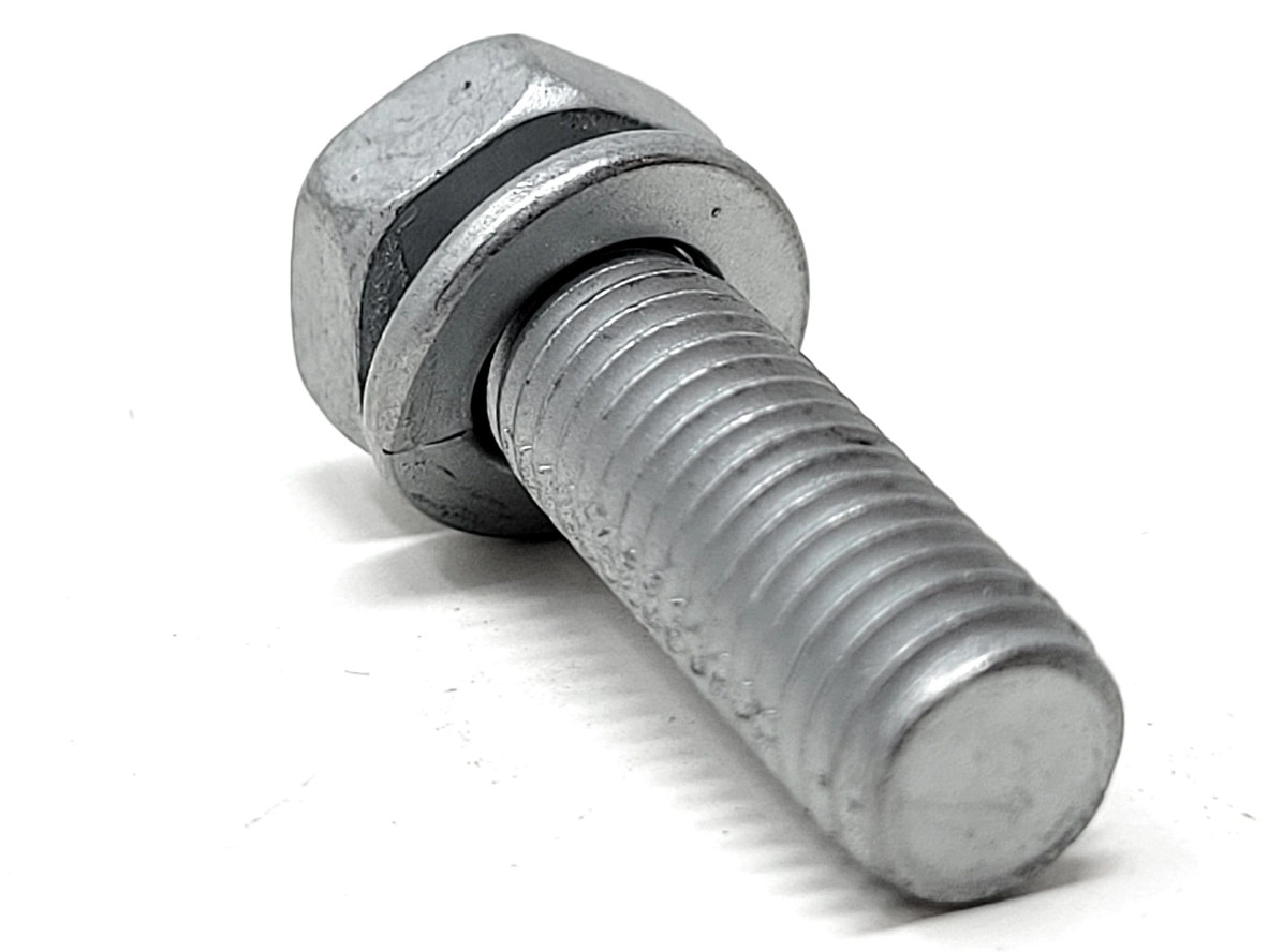 Bolt Toyota 2.4L 22R,22RE (19751995) OEM Rear Main Seal Housing Bolt 91611B0825