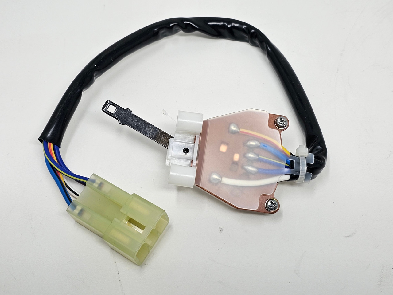 Fan Switch - Toyota 4Runner & Pickup Heater & A/C Blower Motor Switch (1984-1987) 84732-89109