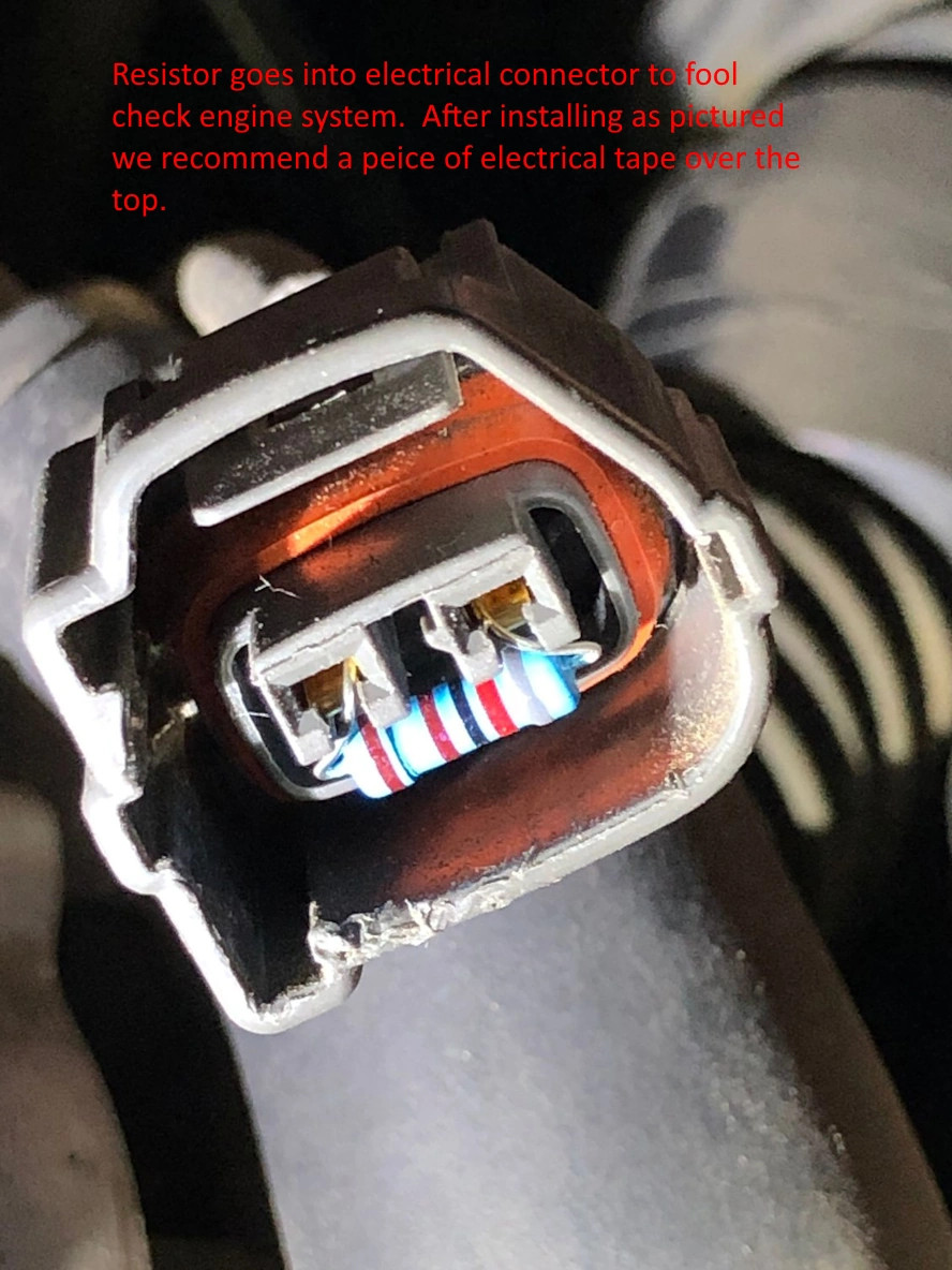 This shows the resistor installed in the electrical plug that was connected to the EGR gas sensor. 