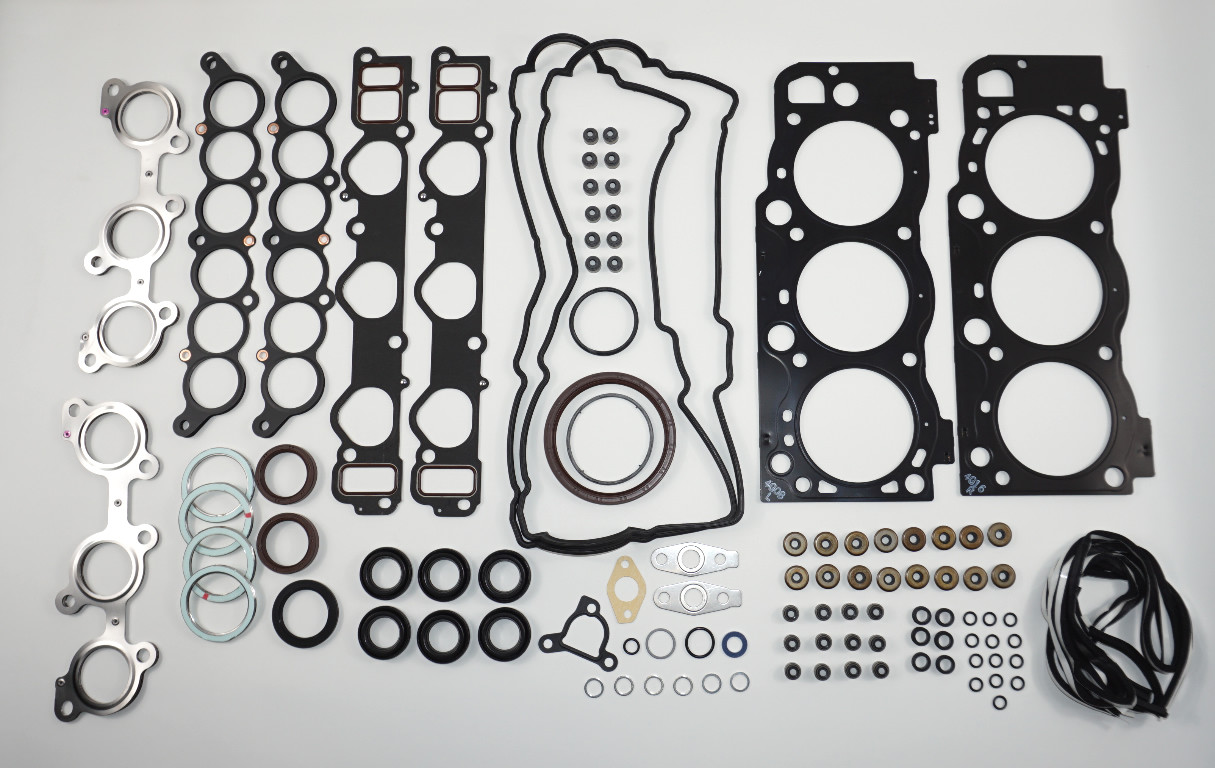 Gasket Set - Toyota Tacoma 3.4L 5VZ-FE OEM Engine Overhaul Gasket Set (1995-2002) 04111-62130