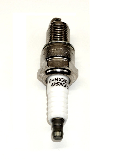 Spark Plug- Toyota 20R, 22R, 22RE, 4MG & 5MG OEM Spark Plug (1975-1995) W16EXRU/90919-01064
