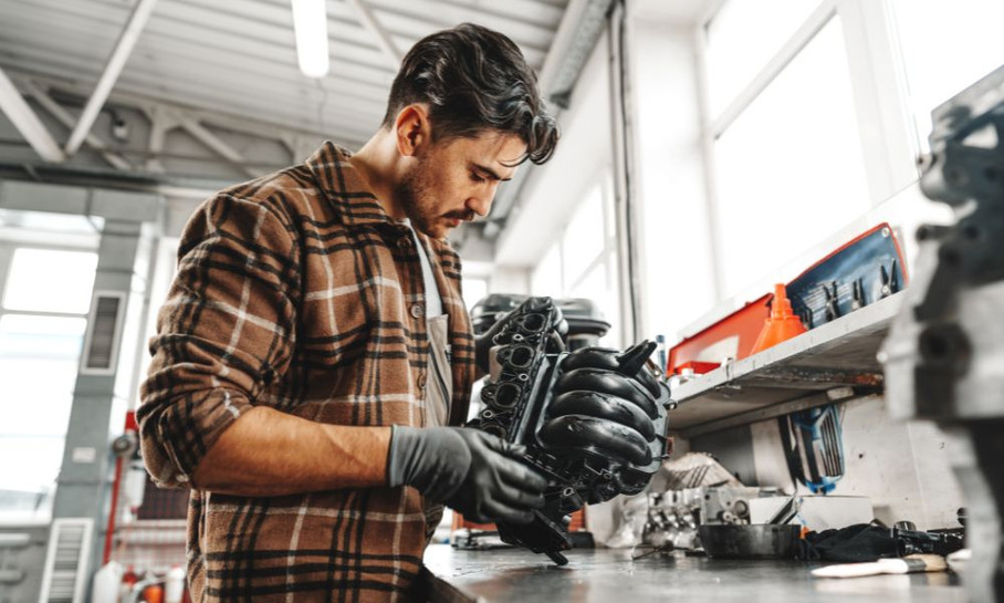 OEM vs. Aftermarket Toyota Parts: Which Are Right for You?