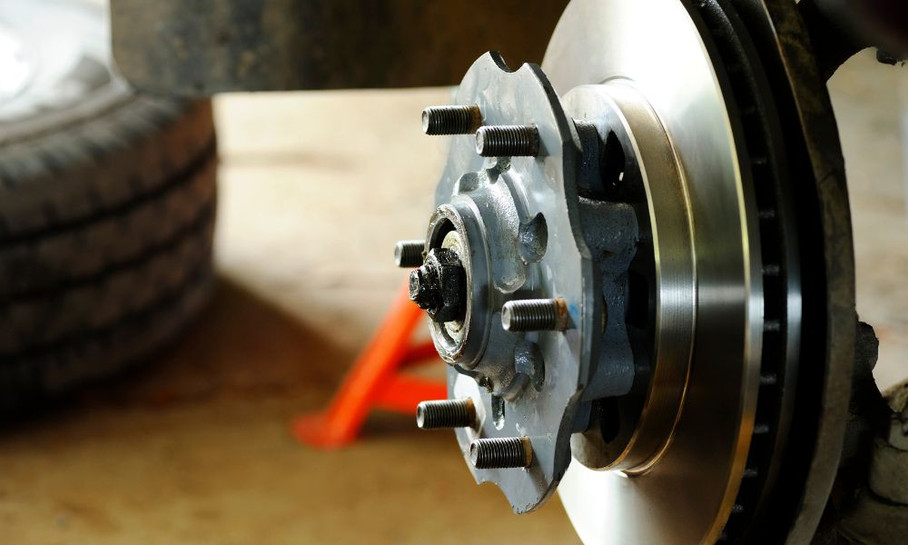 5 Tips for Diagnosing Brake Problems in a Toyota Pickup 5 Tips for Diagnosing Brake Problems in a Toyota Pickup