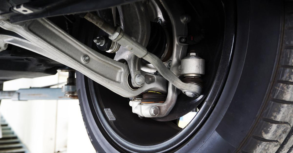 12 Signs of a Failing Control Arm on Your Toyota