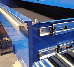 Extreme Tools RX Series 55" 12-Drawer Roller with Hutch