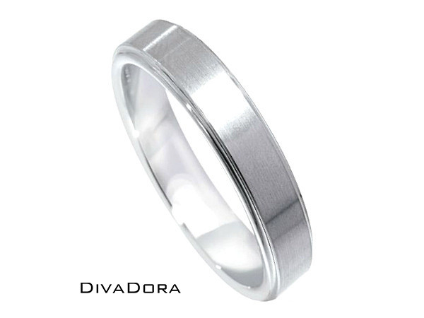 Stepped Edge Cobalt Band - Brushed Center