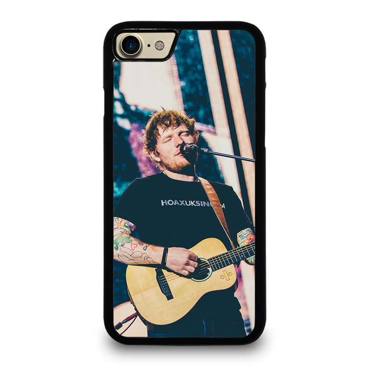 ED SHEERAN on GUITAR iPhone 7 Case Cover