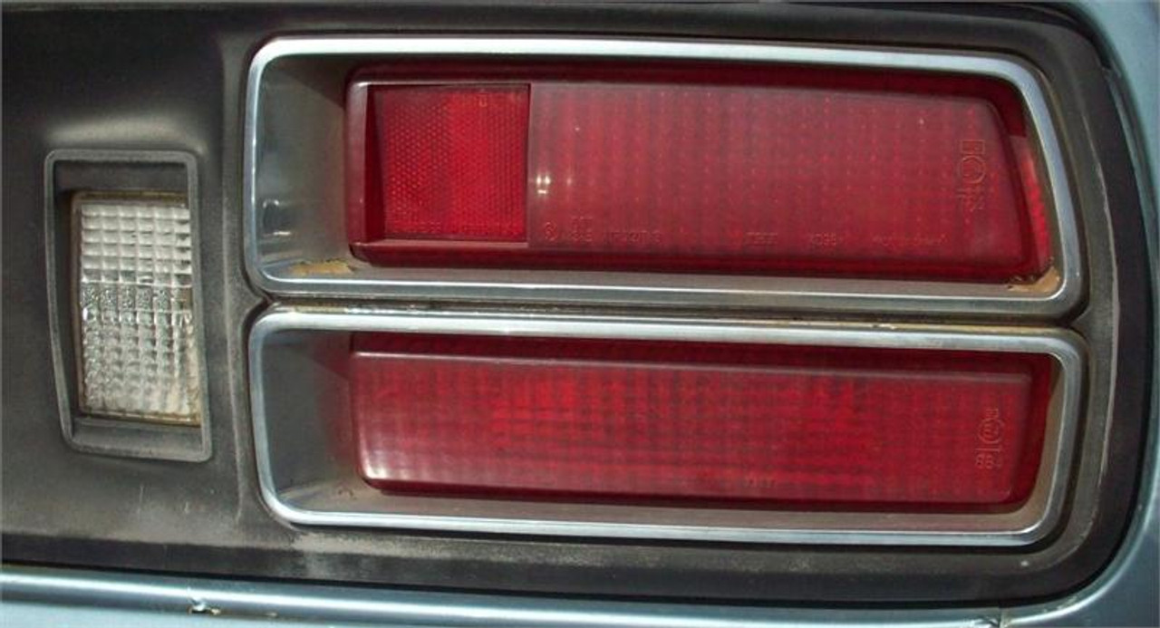 Datsun 260Z/280Z Tail Light Seal Pair