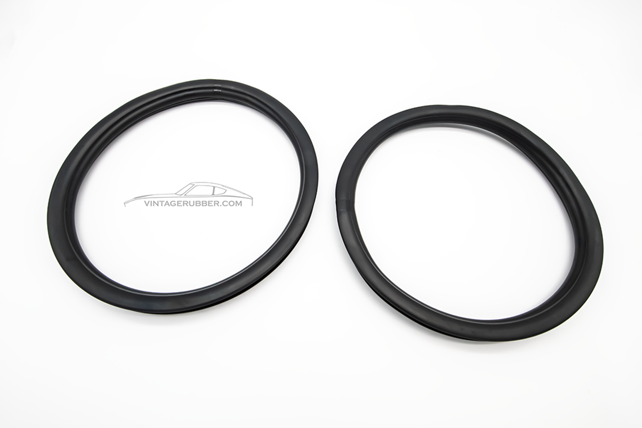 Datsun 620 King Cab - Rear Side Quarter Window Seal Pair